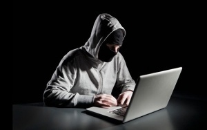 Cyber attacks disrupt PayPal, Twitter, other sites